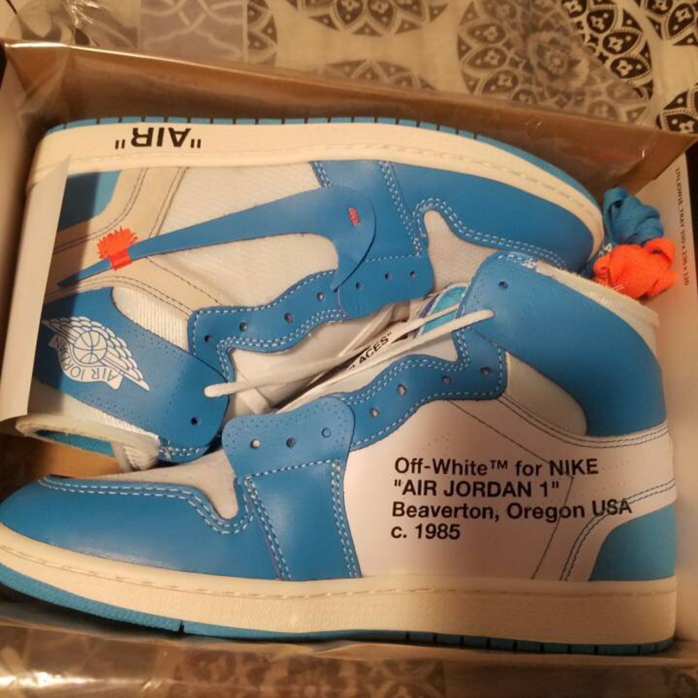 Offwhite Jordan 1 - Picture 1 of 5